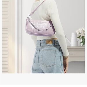 Elegant Lavender Croc-Embossed Shoulder Bag